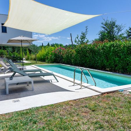 Villa Zen - With Pool & Close To The Sea Tar-Vabriga Exterior photo
