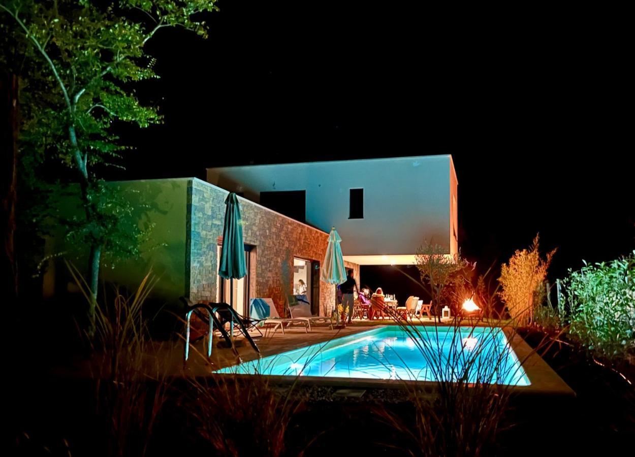 Villa Zen - With Pool & Close To The Sea Tar-Vabriga Exterior photo